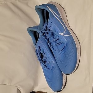 UNC blue nike air zoom pegasus 38 shoes